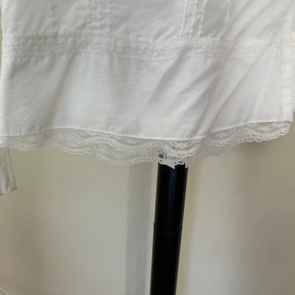 Embroidered & Lace White Long Sleeve Shirt - Picture 5 of 7